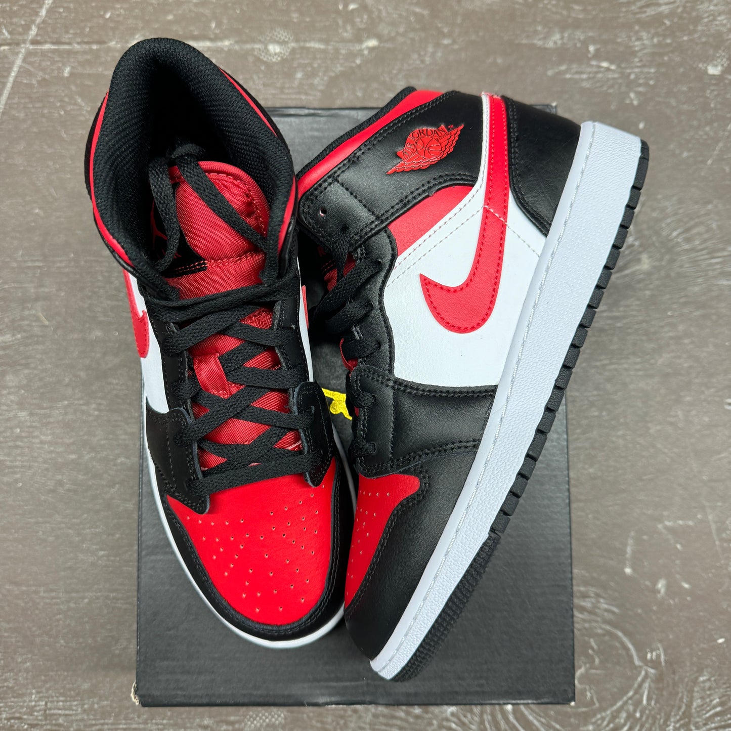 Air Jordan 1 Mid Fire Red - Size 5.5Y