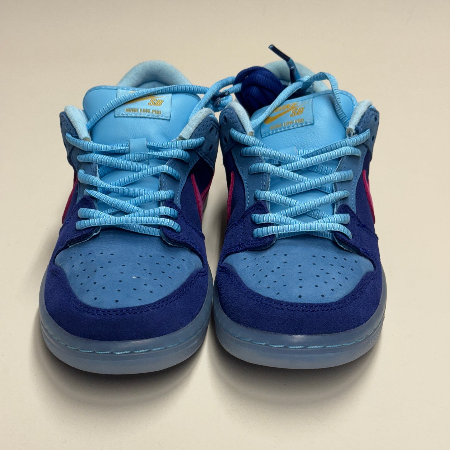 SB Dunk Low Run The Jewels - Size 6.5M