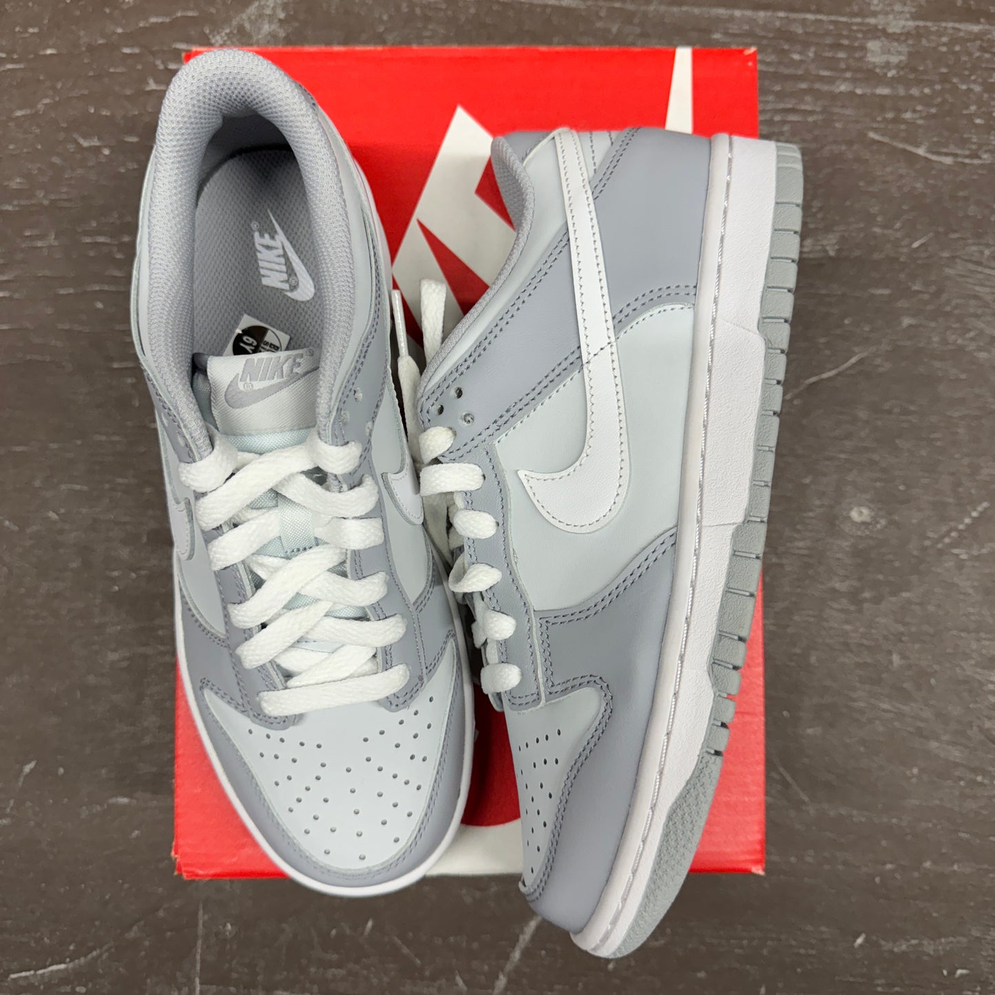 Dunk Low Two Tone - Size 6Y