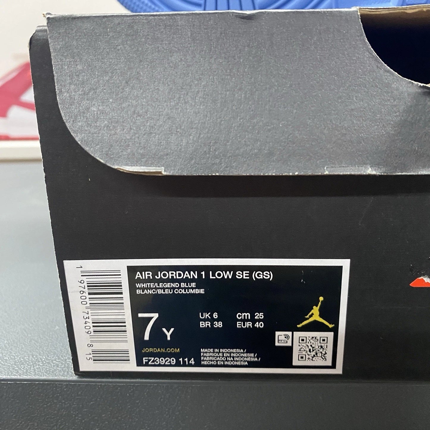 Brand New Nike Air Jordan 1 Low SE White Legend Blue FZ3929-114 Size 7Y (8.5W)