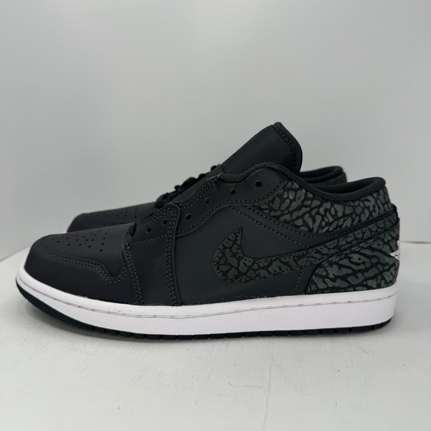 Air Jordan 1 Low SE Black Elephant MENS