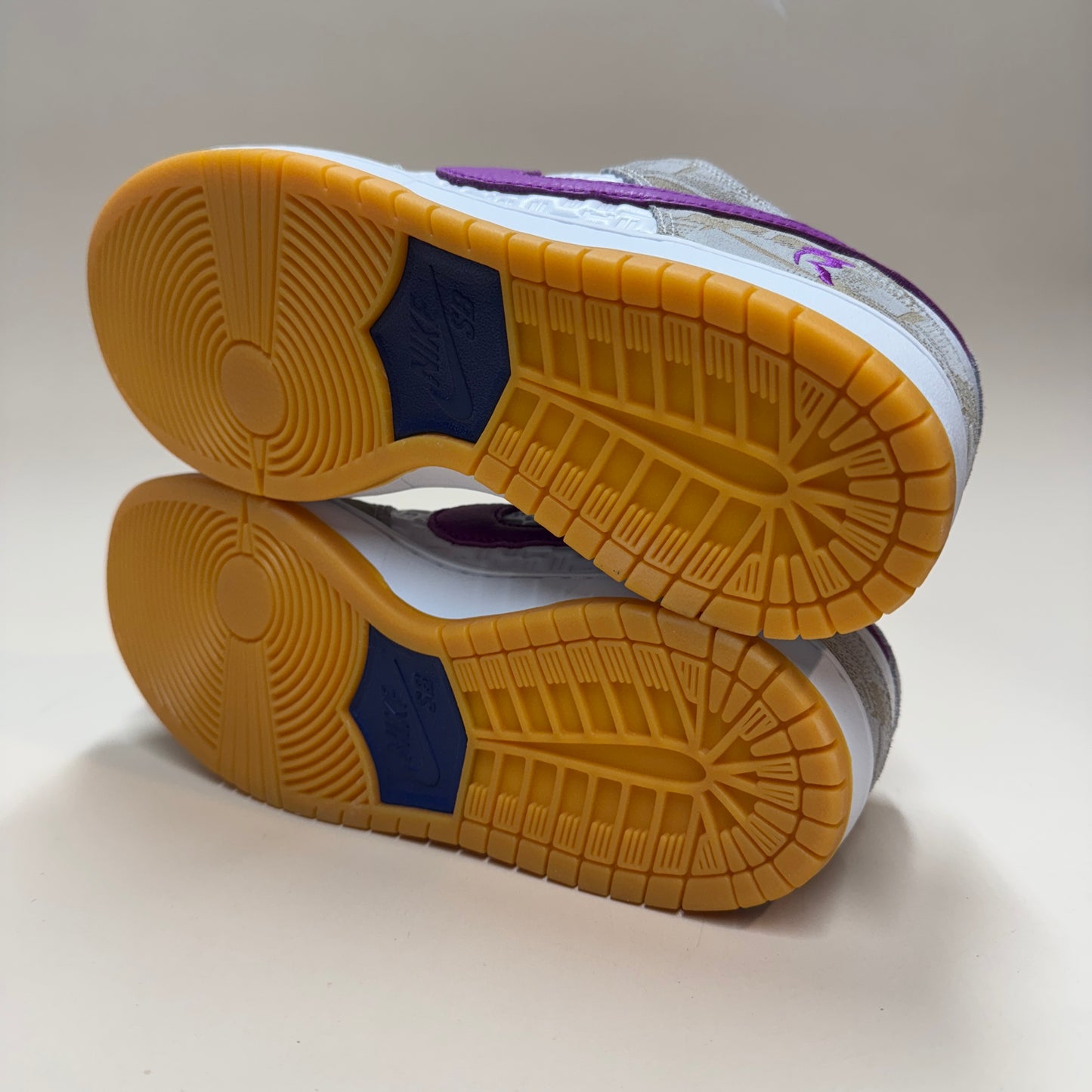 SB Dunk Low Rayssa - Size 9M