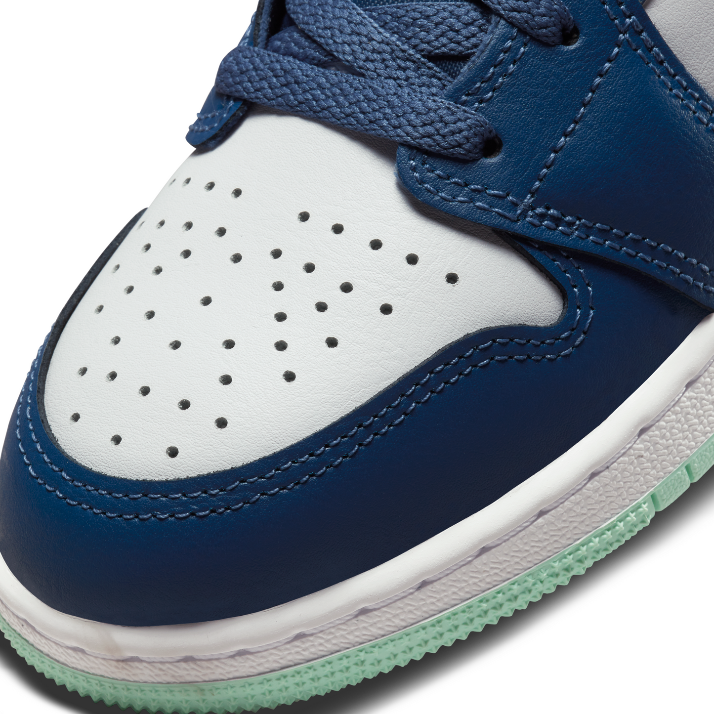 Jordan 1 Mid Mystic Navy Grade School