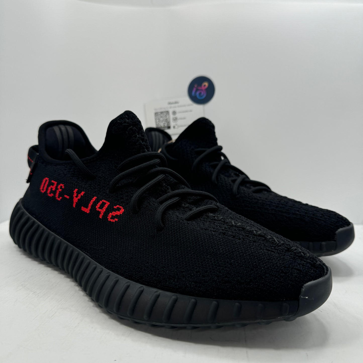 adidas Yeezy Boost 350 V2 Bred