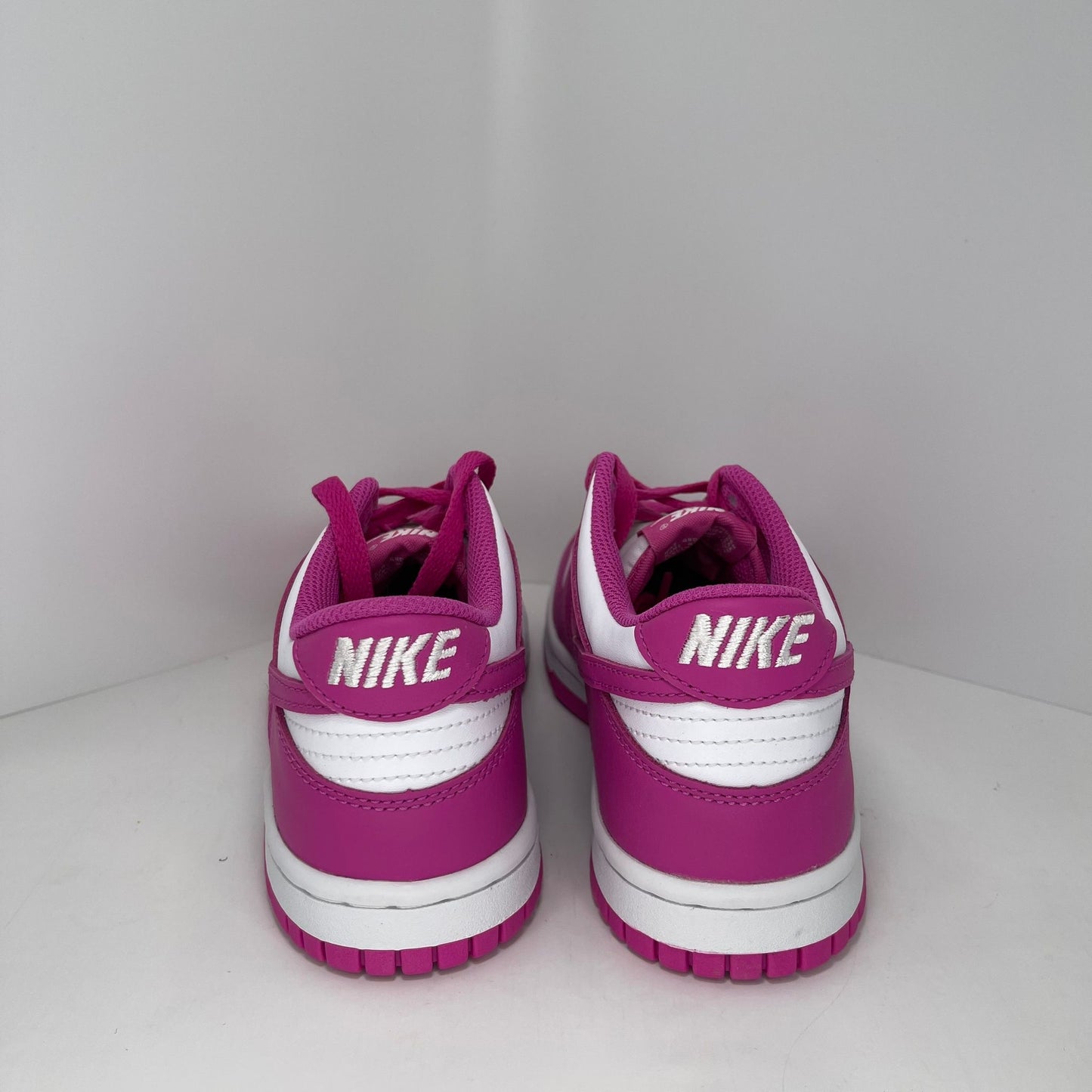 Dunk Low Active Fuchsia Grade School