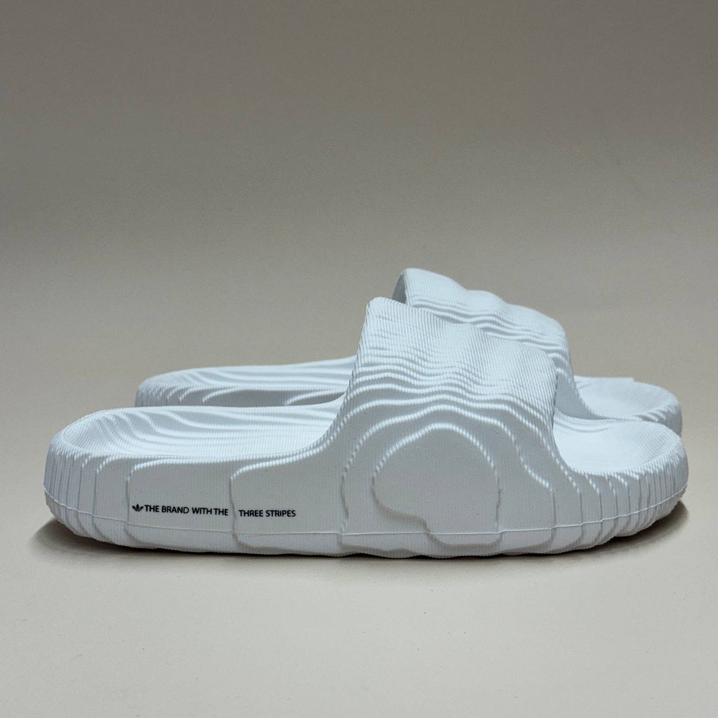 adidas Adilette 22 White - Size 5M