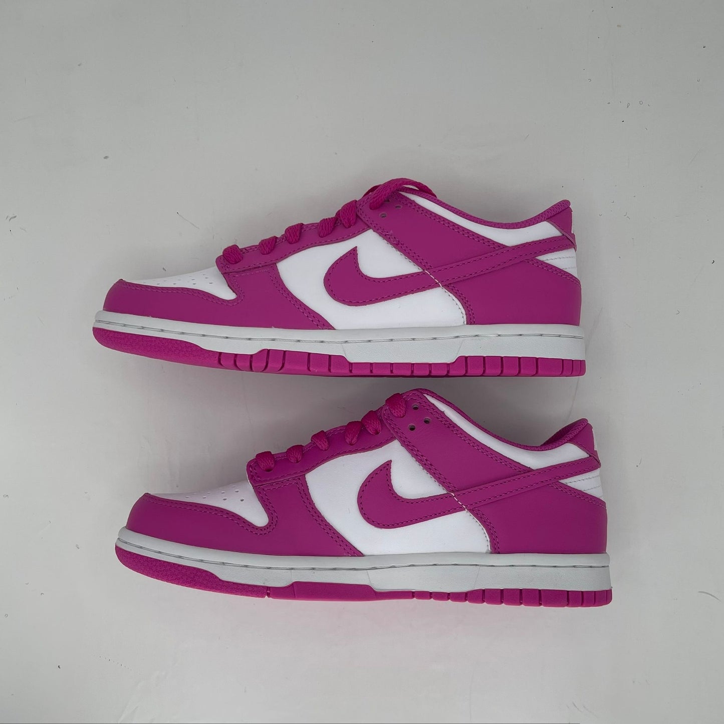 Dunk Low Active Fuchsia Grade School