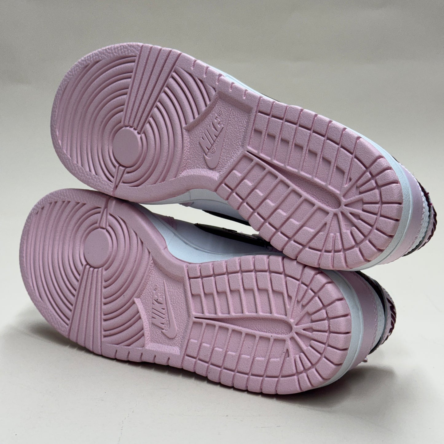 Dunk Low Pink Foam Grade School