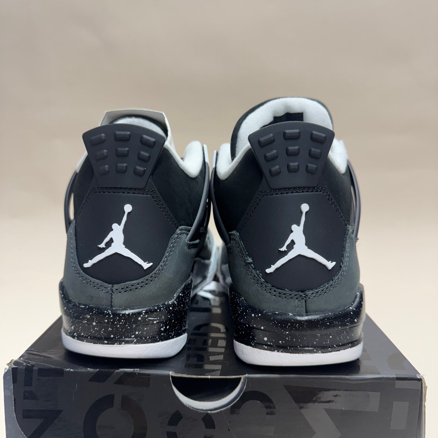 Jordan 4 Fear GS (2024) - Size 6Y (7.5W)