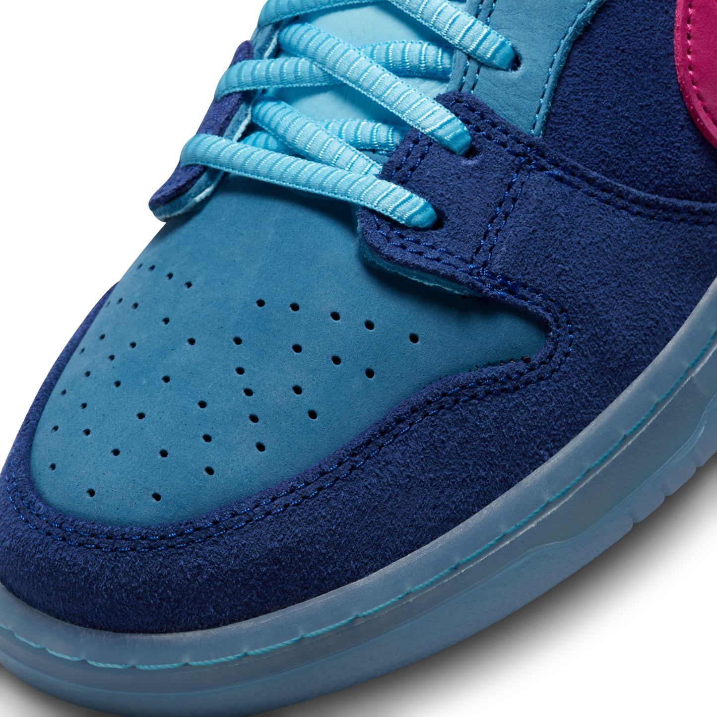 SB Dunk Low Run The Jewels Men's DO9404-400