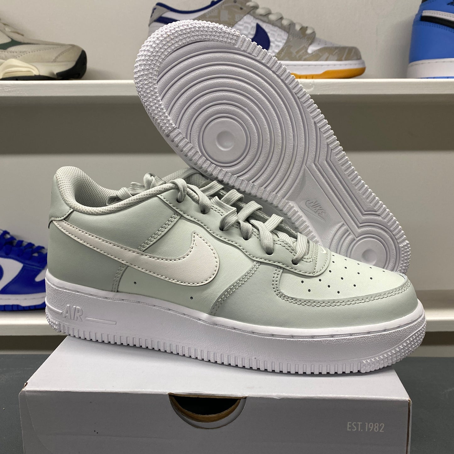 Nike Air Force 1 Low Light Spruce Aura Grade School