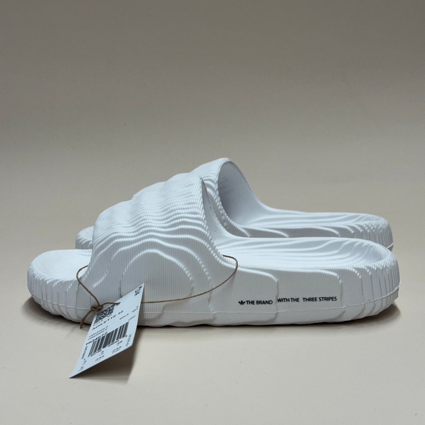 adidas Adilette 22 White - Size 5M