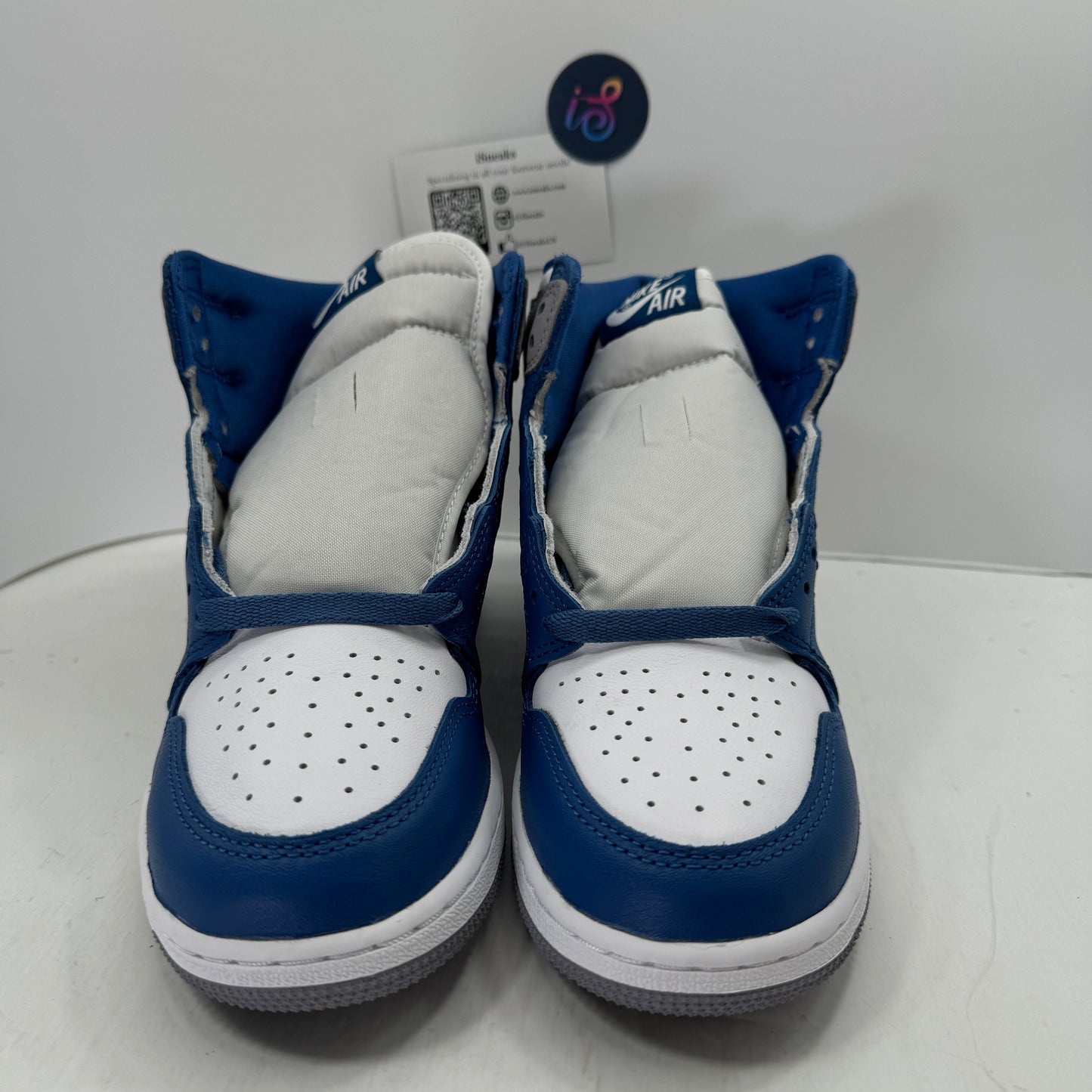 Air Jordan 1 Retro High OG True Blue