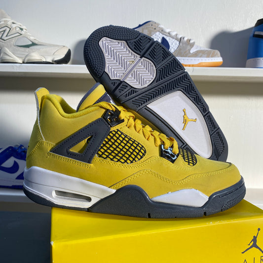 Pre-Owned Jordan 4 Retro Lightning (2021) GS Size 7Y 408452-700