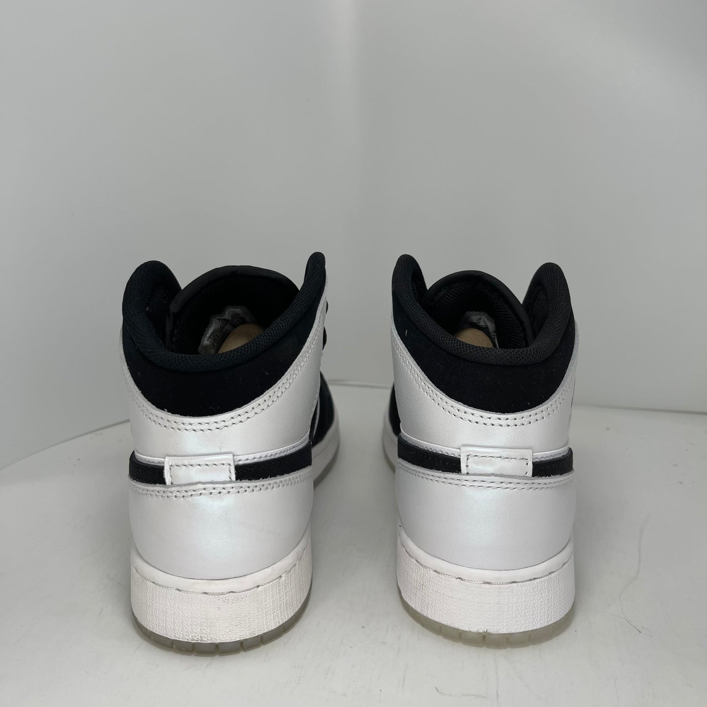 Air Jordan 1 Mid SE Diamond Shorts Grade School