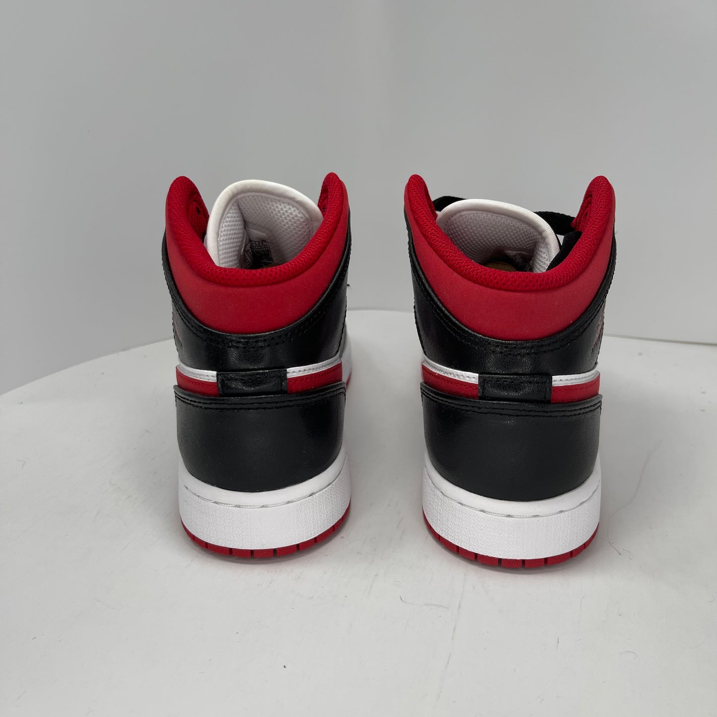 Jordan 1 Mid Gym Red Black White Grade School