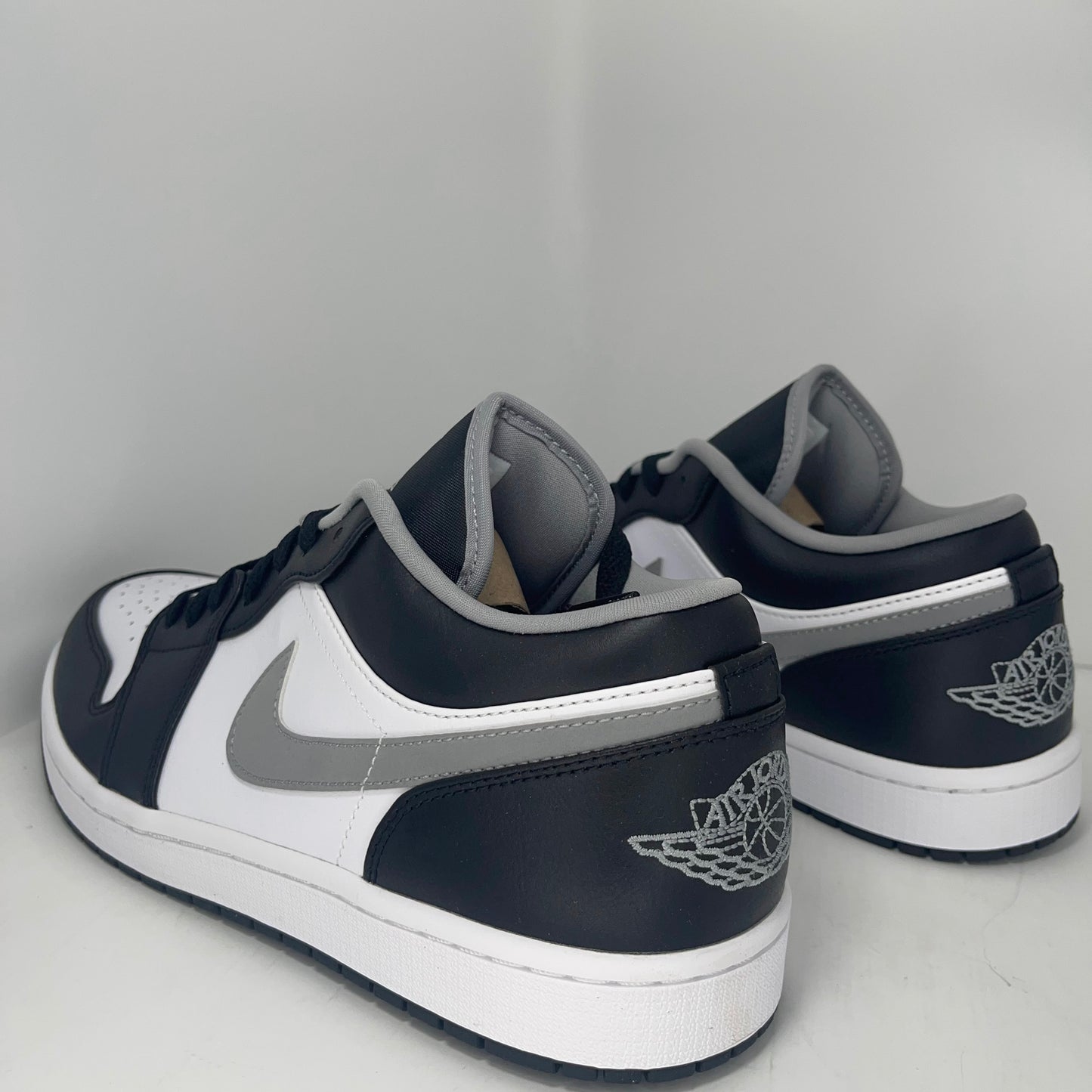 Jordan 1 Low Black White Grey MENS