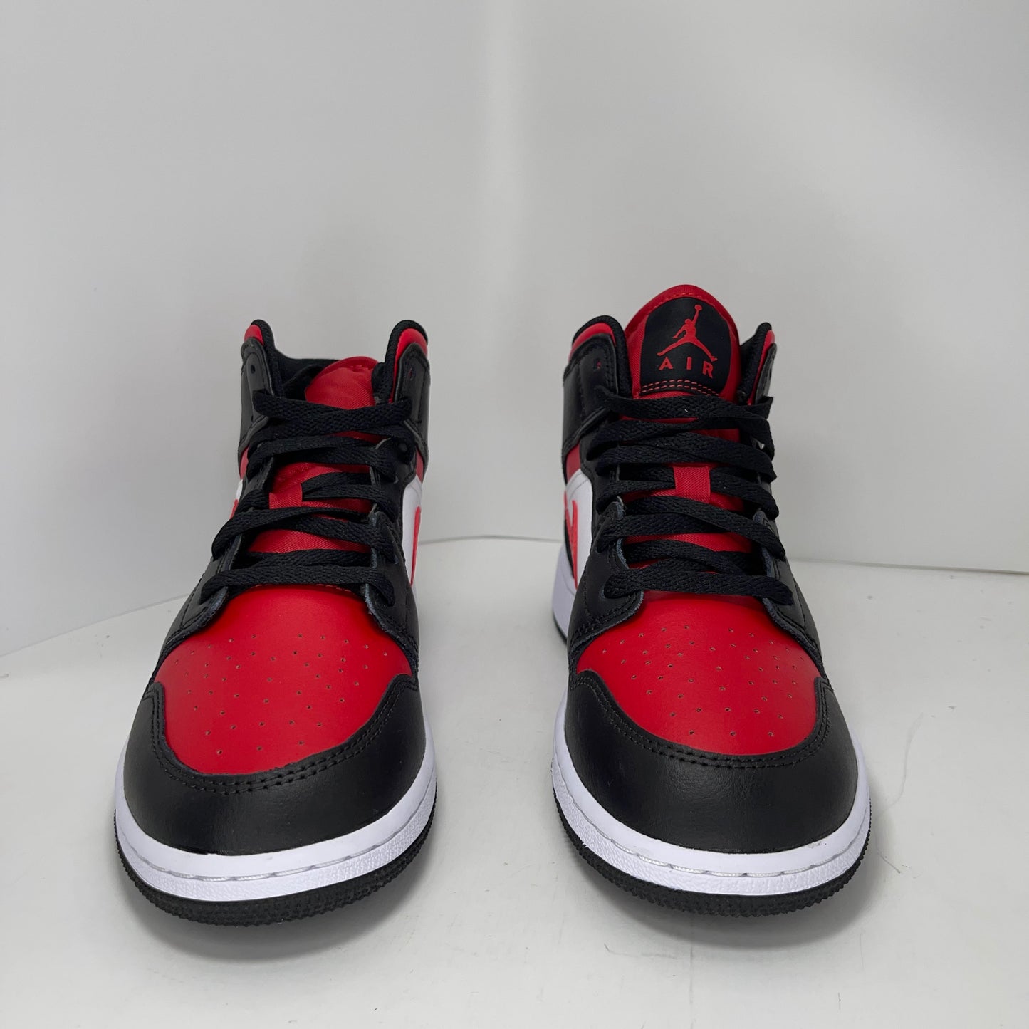 Air Jordan 1 Mid Fire Red Grade School