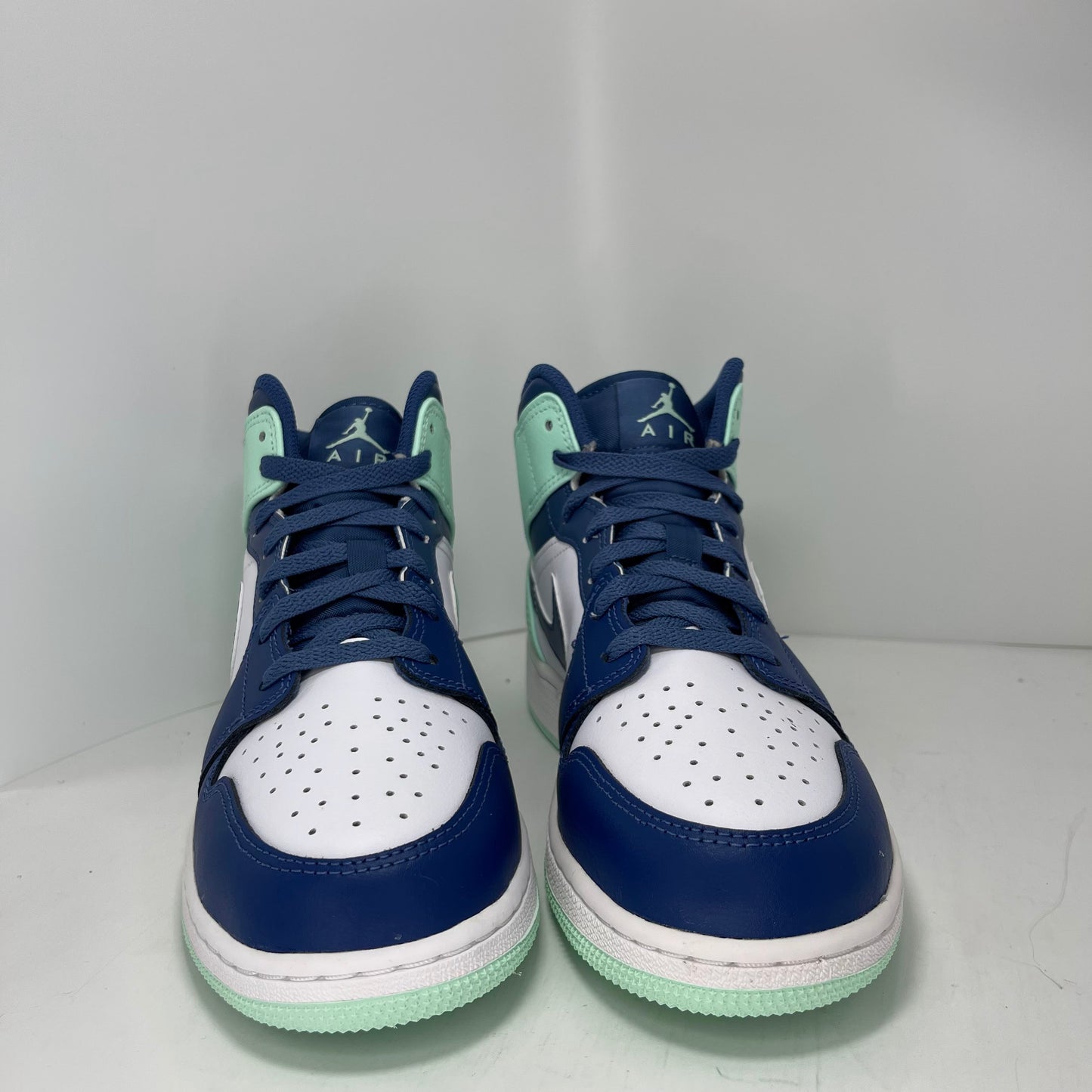 Air Jordan 1 Mid Mystic Navy Mint Foam Grade School