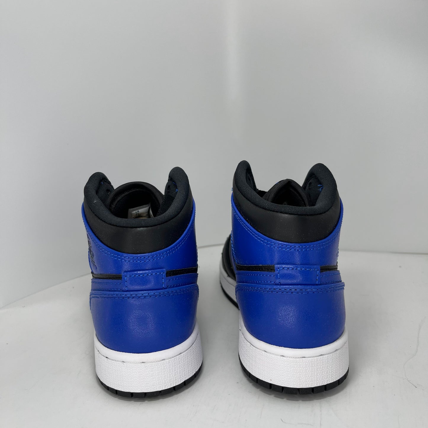 Air Jordan 1 Mid Hyper Royal Grade School