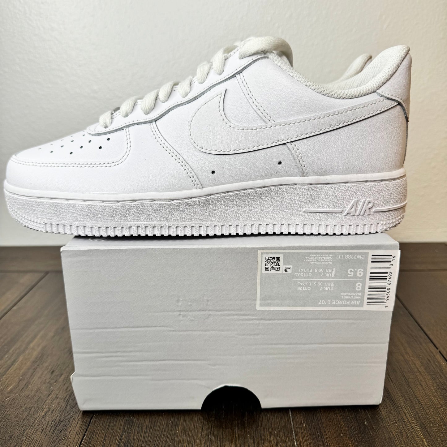Nike Air Force 1 Low Triple White Size 8 Men's CW2288 111 Brand New