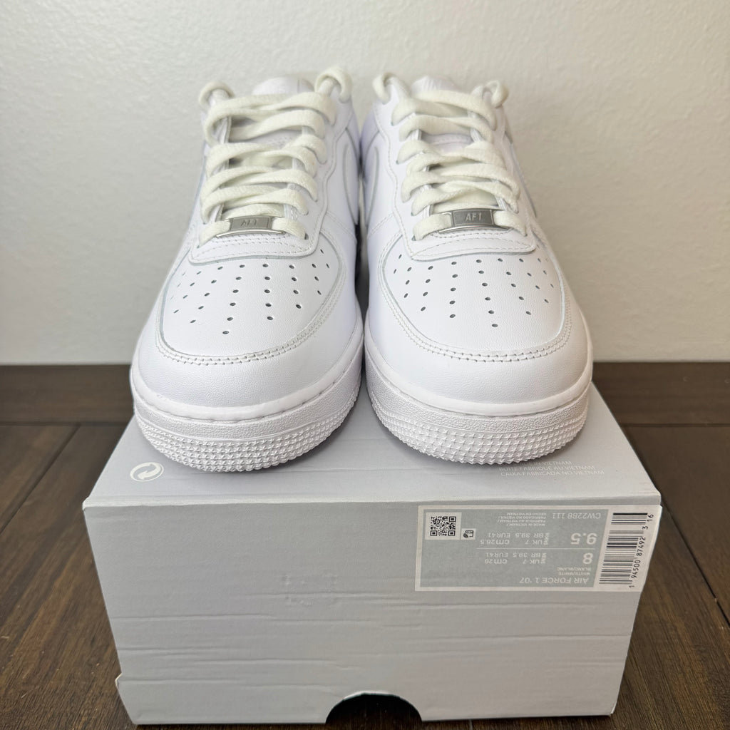 Nike Air Force 1 Low Triple White Size 8 Men's CW2288 111 Brand New