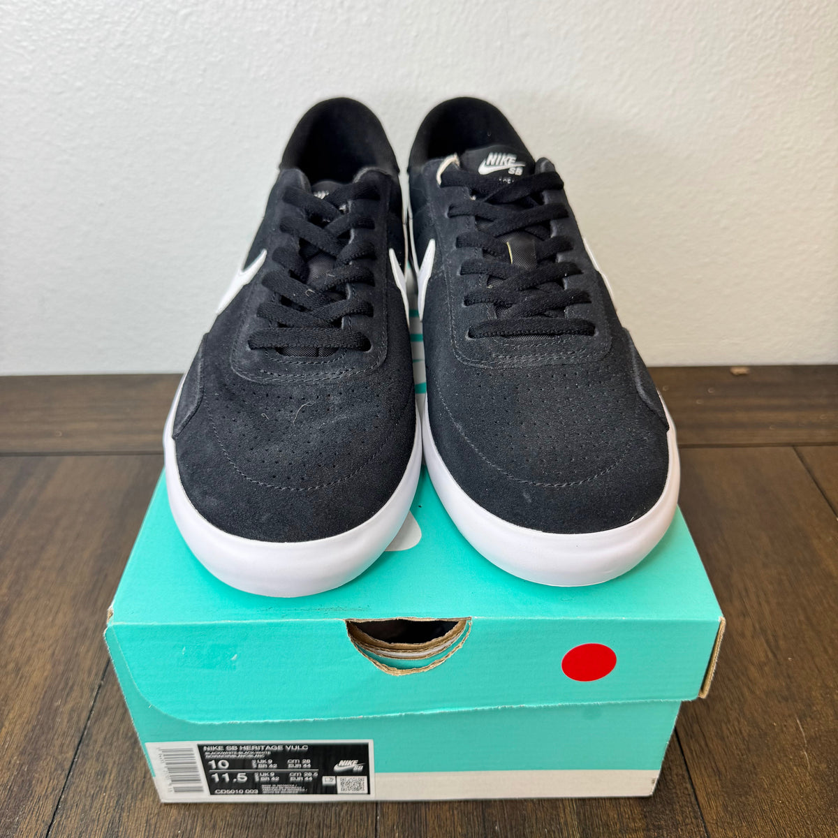 Nike SB Heritage Vulc Black White Size 10 Men's CD5010 003 Brand New