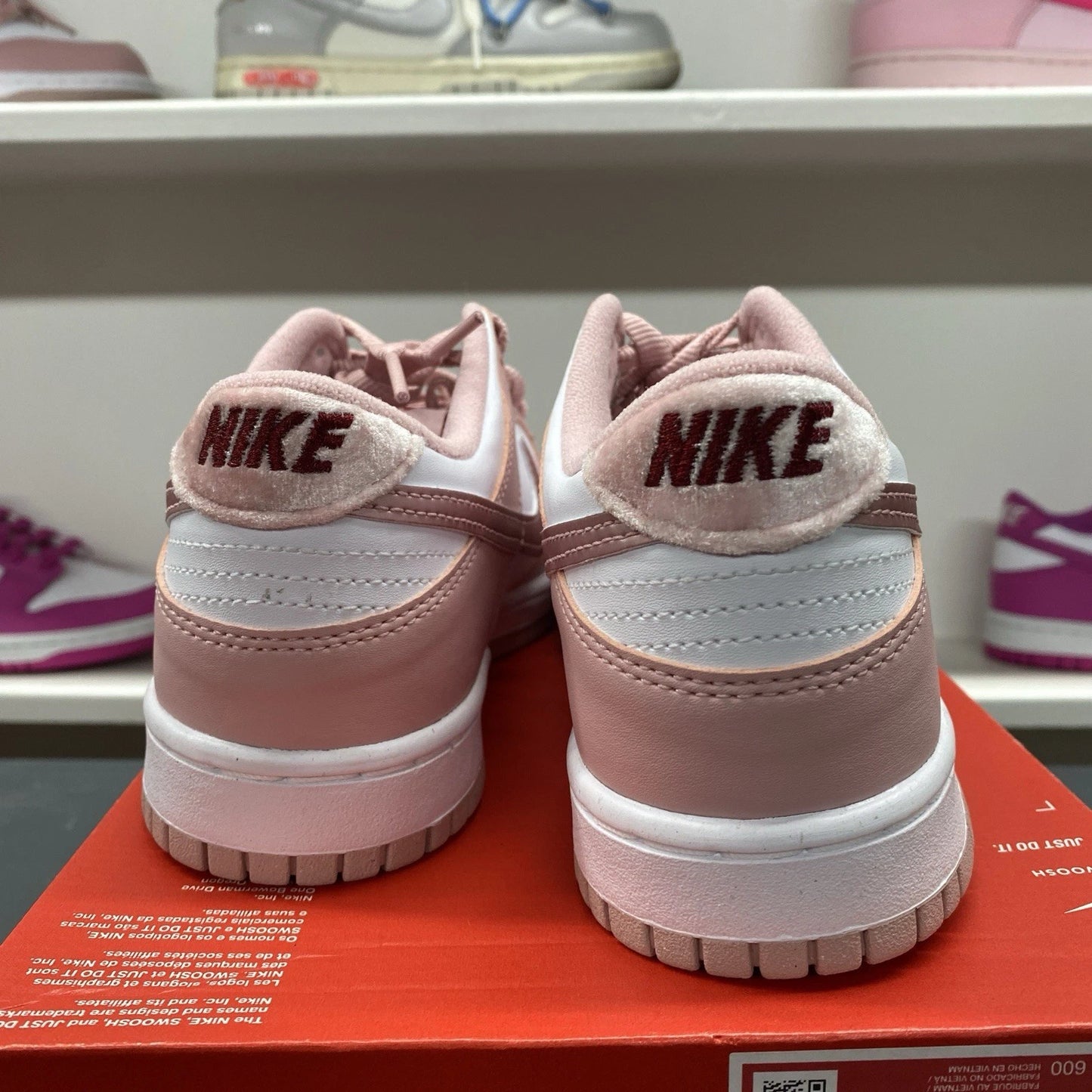 Brand New Nike Dunk Low Pink Velvet DO6485-600 Size 6Y (7.5 Women's)