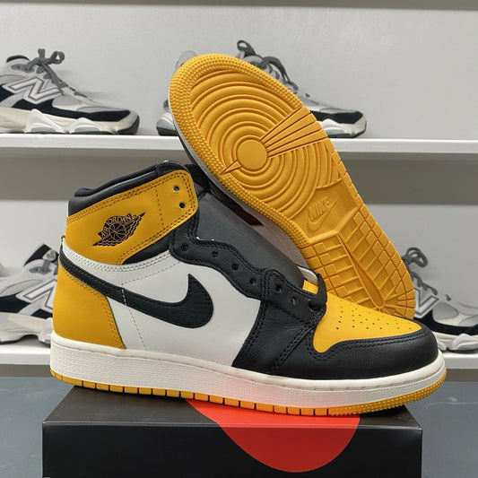 Nike Air Jordan 1 High OG Yellow Toe Taxi New DS Size 7Y 575441 711