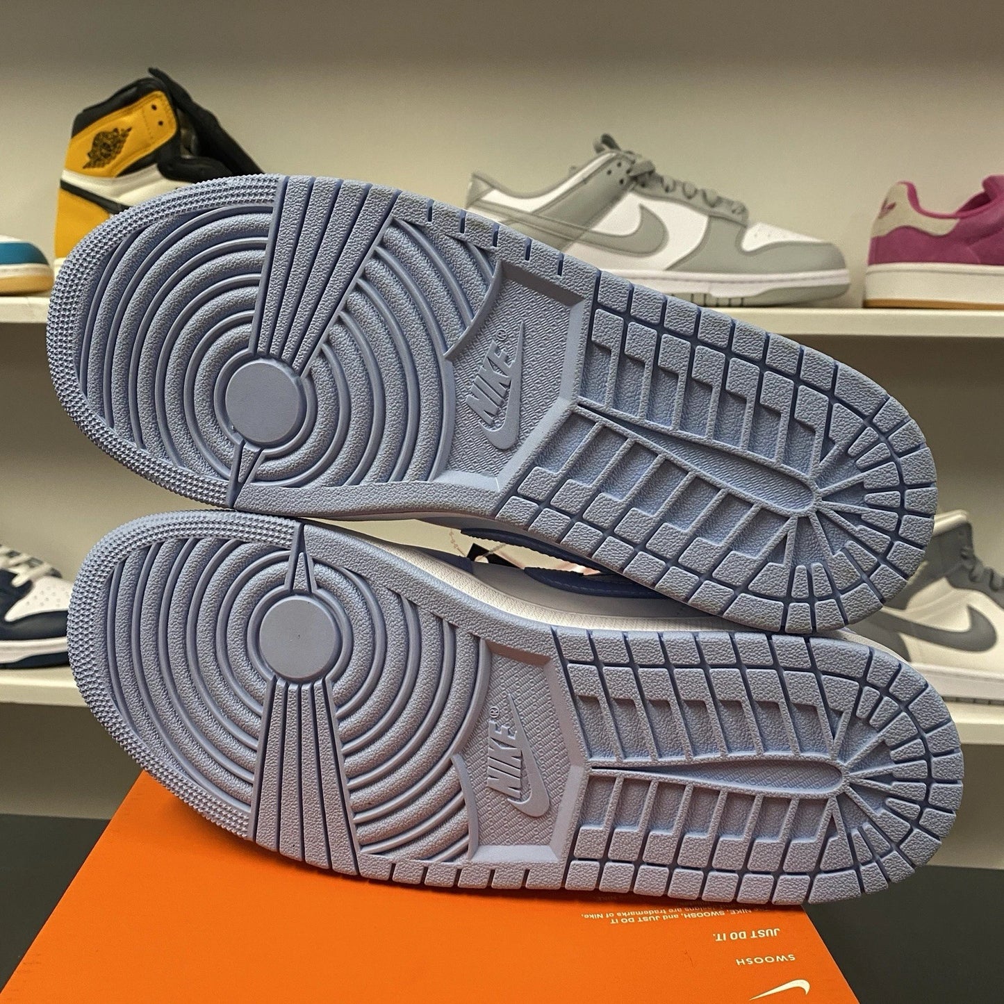Air Jordan 1 Low Women's White Aluminum Size 12W