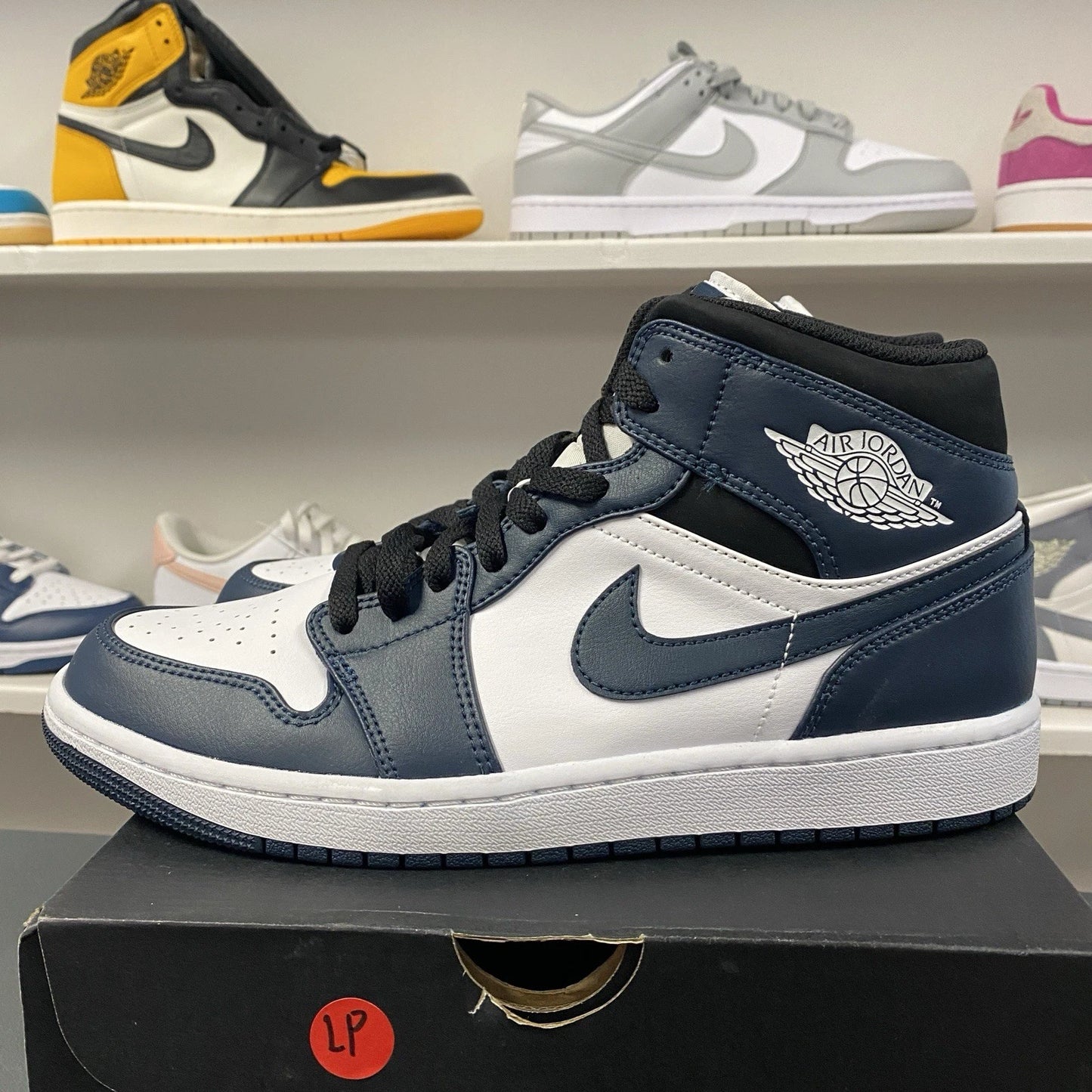 Air Jordan 1 Mid Armory Navy/Black/White Size 9.5