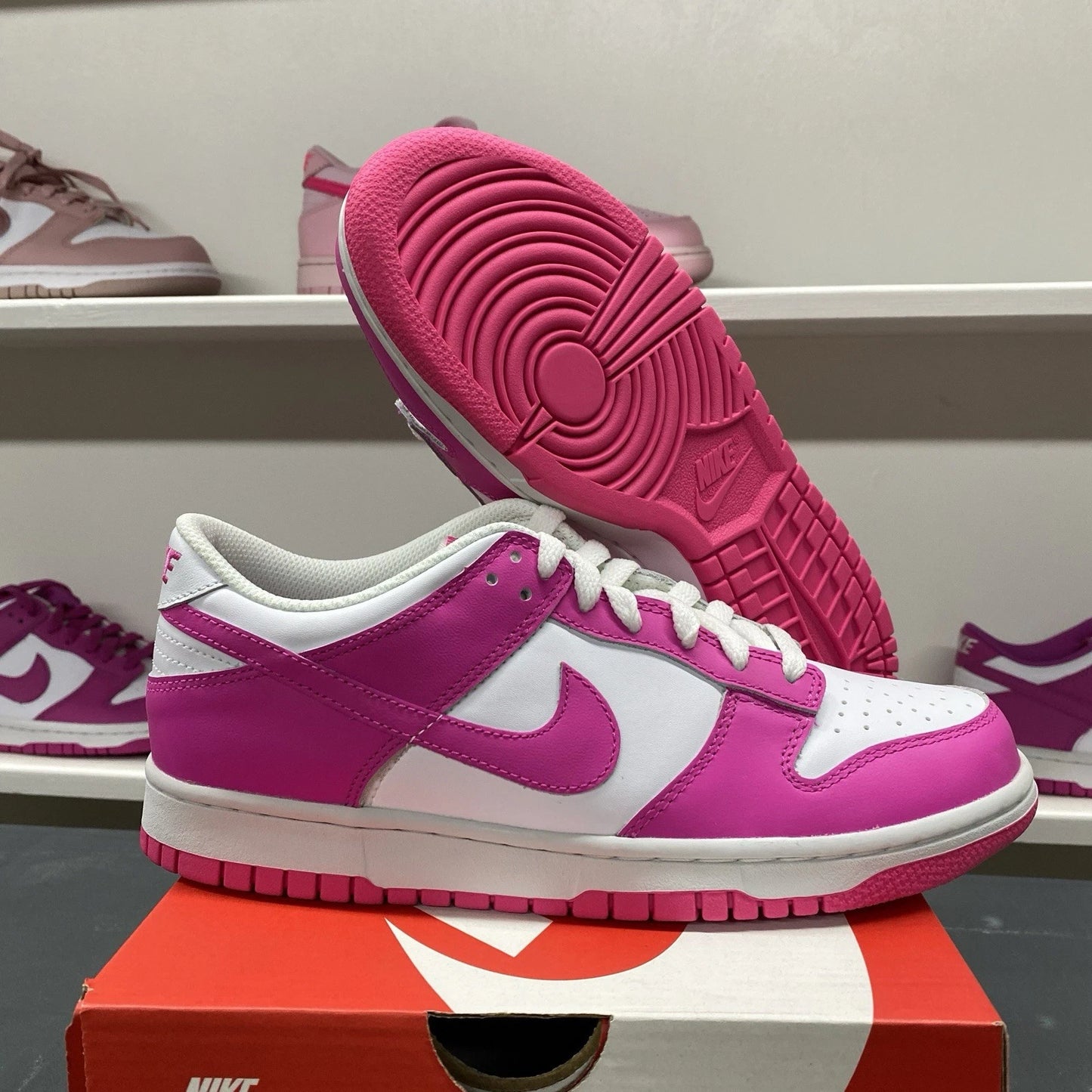 Nike Dunk Low Laser Fuchsia Pink Size 7Y 8.5 WMNS FB9109-102