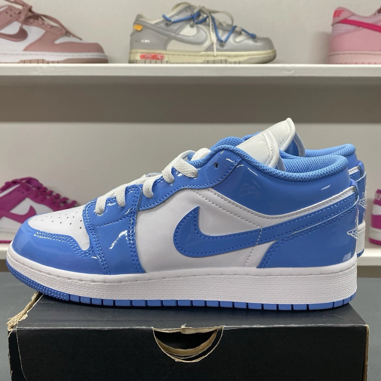 Brand NewNike Air Jordan 1 Low SE White Legend Blue FZ3929-114 Size 7Y (8.5W)