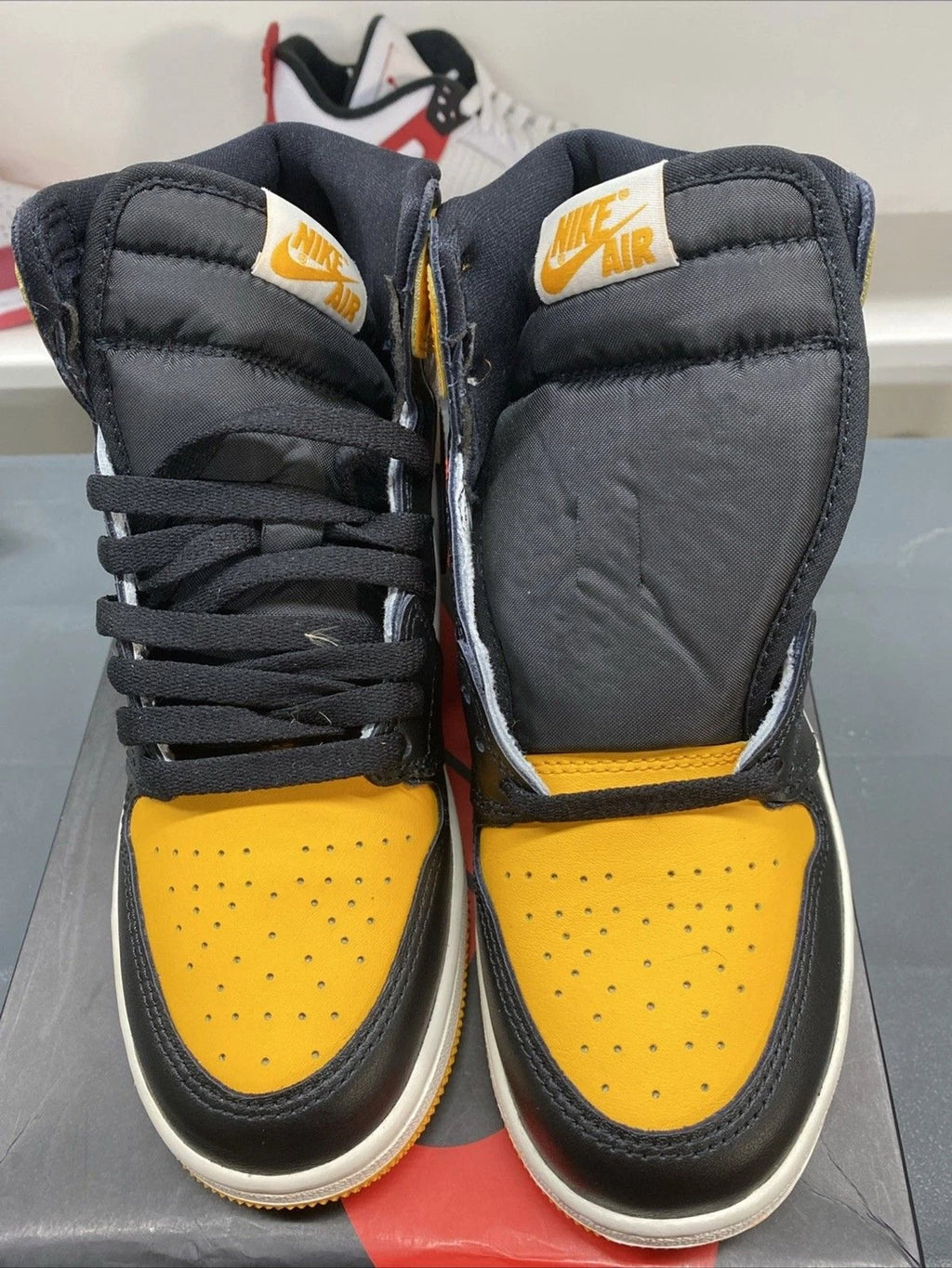 Jordan 1 High Yellow Toe Taxi | Size 5Y | 575441-711 | New