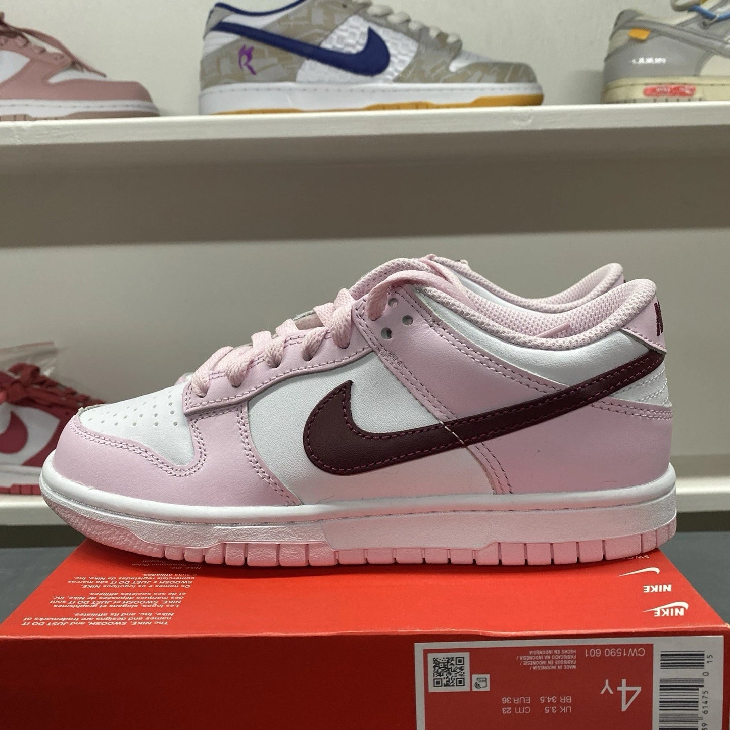 Brand New Nike Dunk Low Pink Foam Red White CW1590-601 Size 4Y