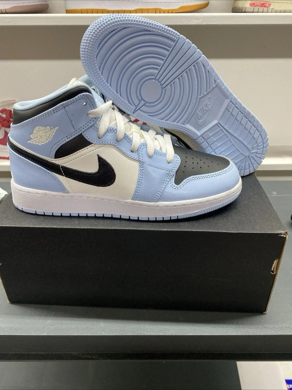 Jordan 1 Mid Ice Blue | Size 6.5Y | 555112-401 | New