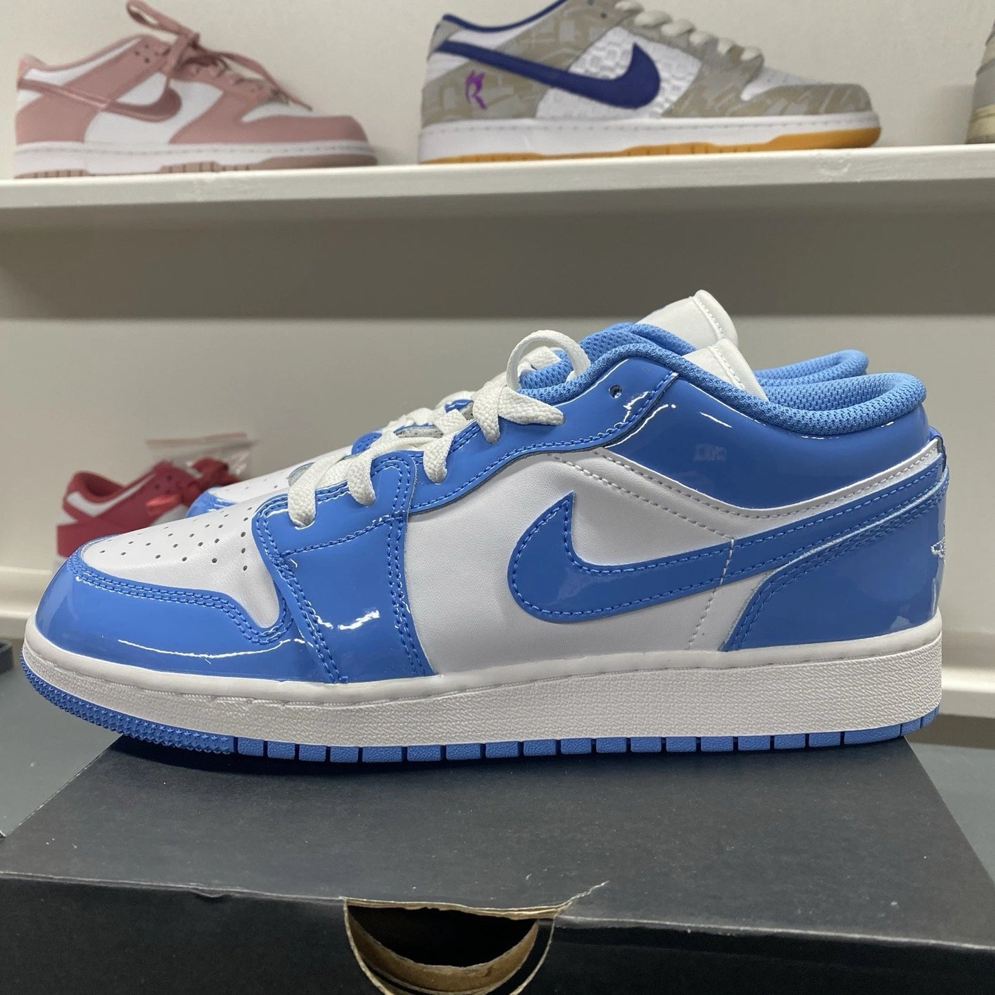 Brand New Nike Air Jordan 1 Low SE White Legend Blue FZ3929-114 Size 7Y (8.5W)