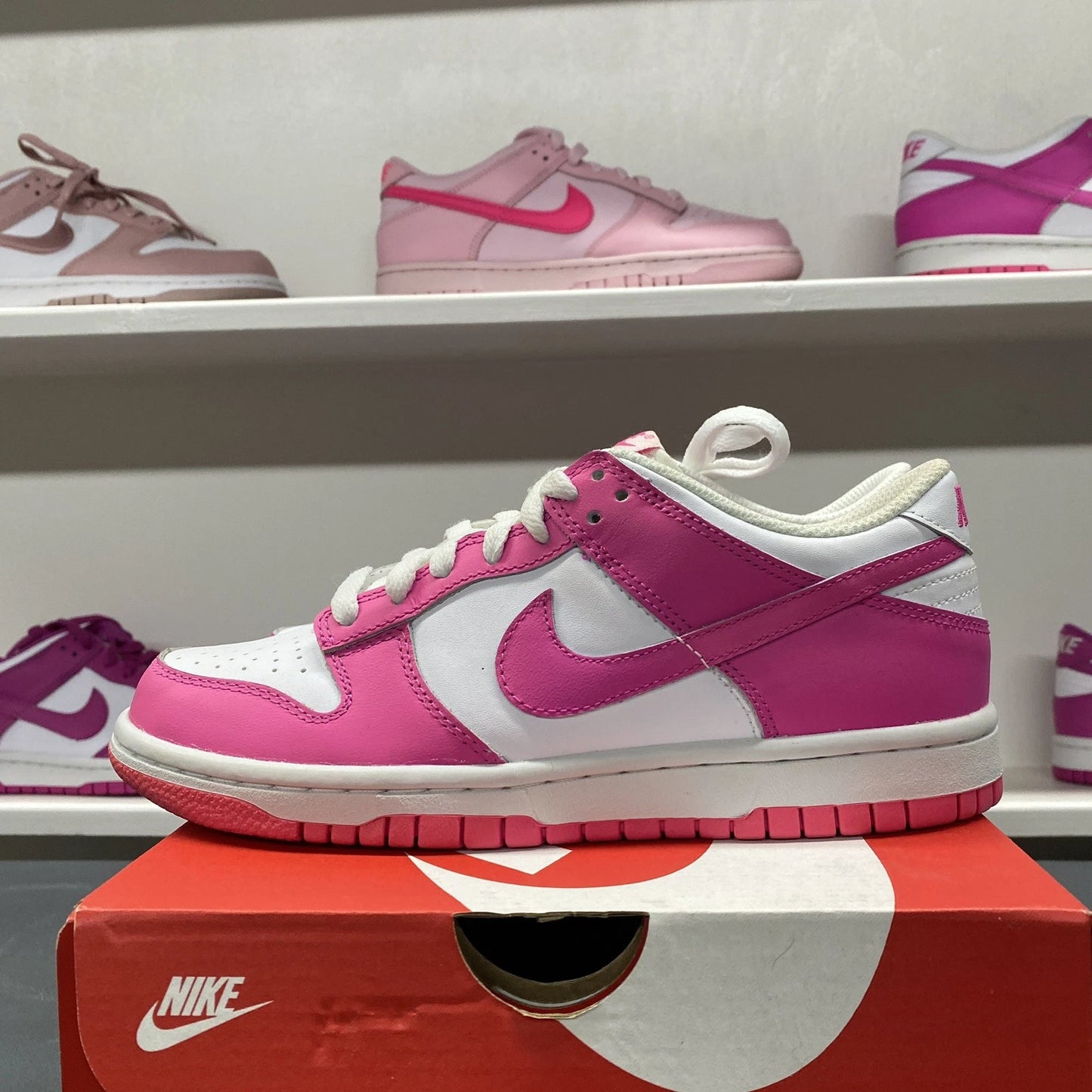 Nike Dunk Low (GS) White Pink Laser Fuchsia FB9109-102 Size 5Y