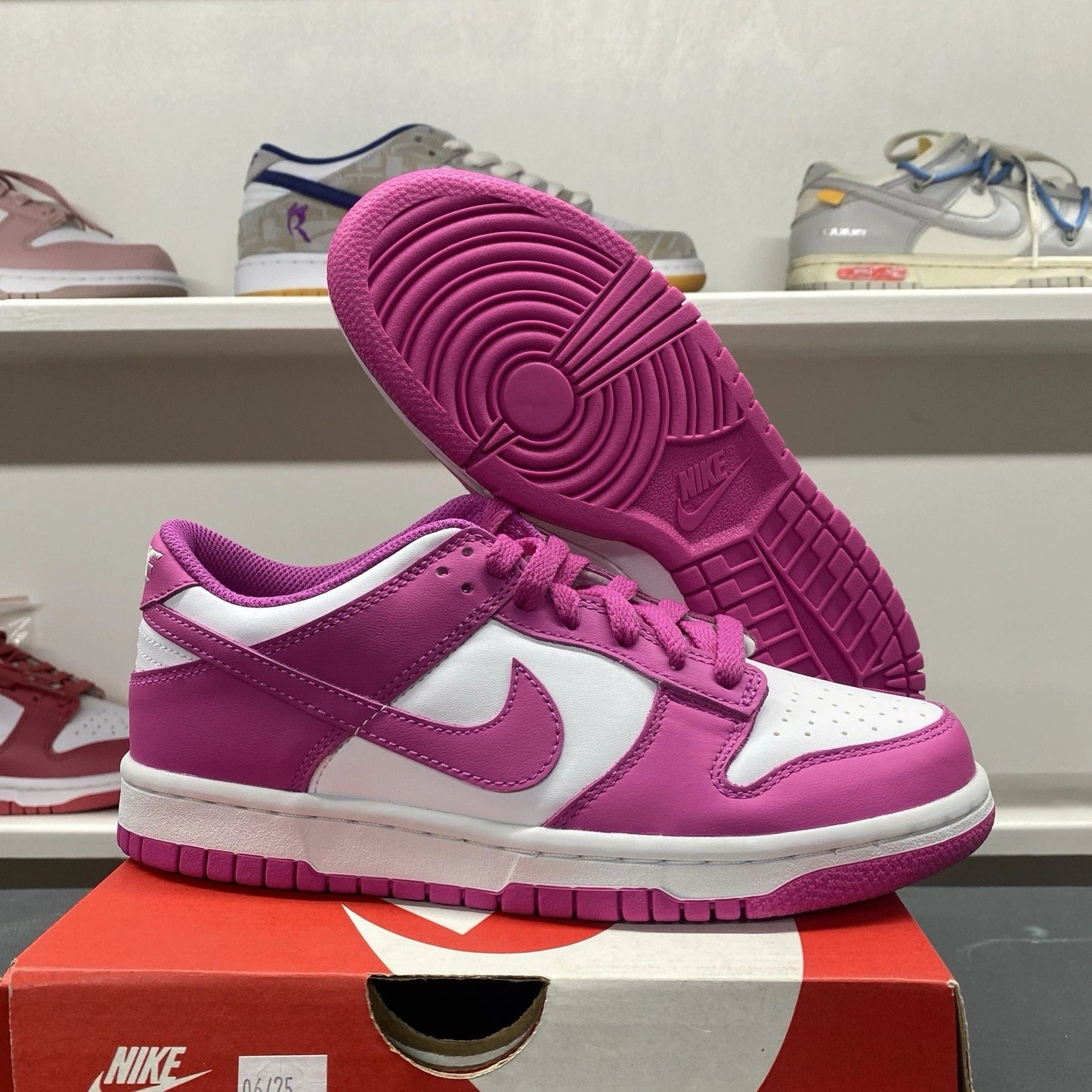 Nike Dunk Low Youth Size 5Y White Active Fuchsia Pink Big Kids FJ0704-100