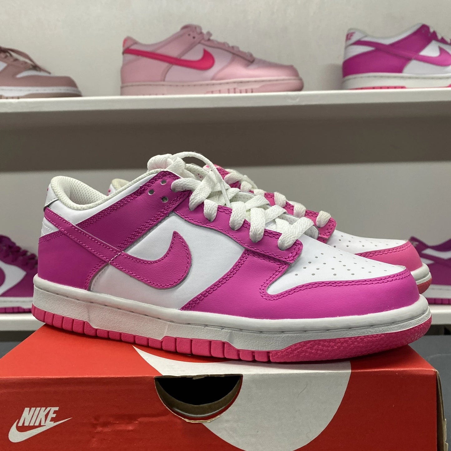 Nike Dunk Low (GS) White Pink Laser Fuchsia FB9109-102 Size 5Y