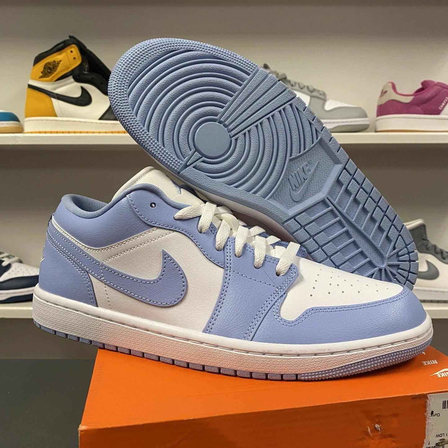 Air Jordan 1 Low Women's White Aluminum Size 12W