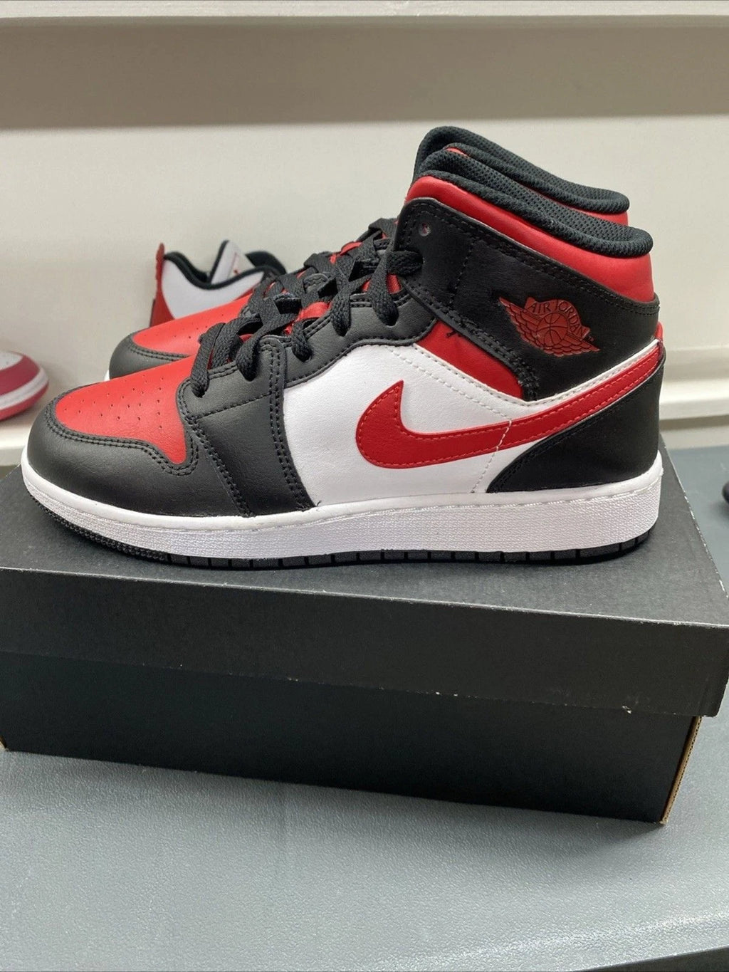 Jordan 1 Mid Black Fire Red | Size 5.5Y | 554725-079 | New