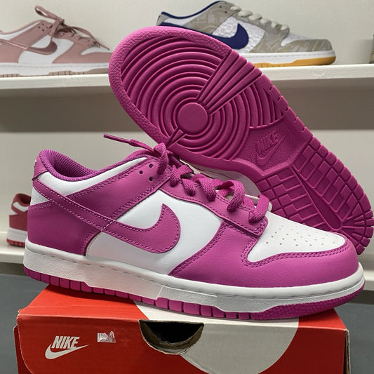 Brand New Nike Dunk Low WHITE/ FUCHSIA FJ0704 100 Size 6.5Y (8 Women's)