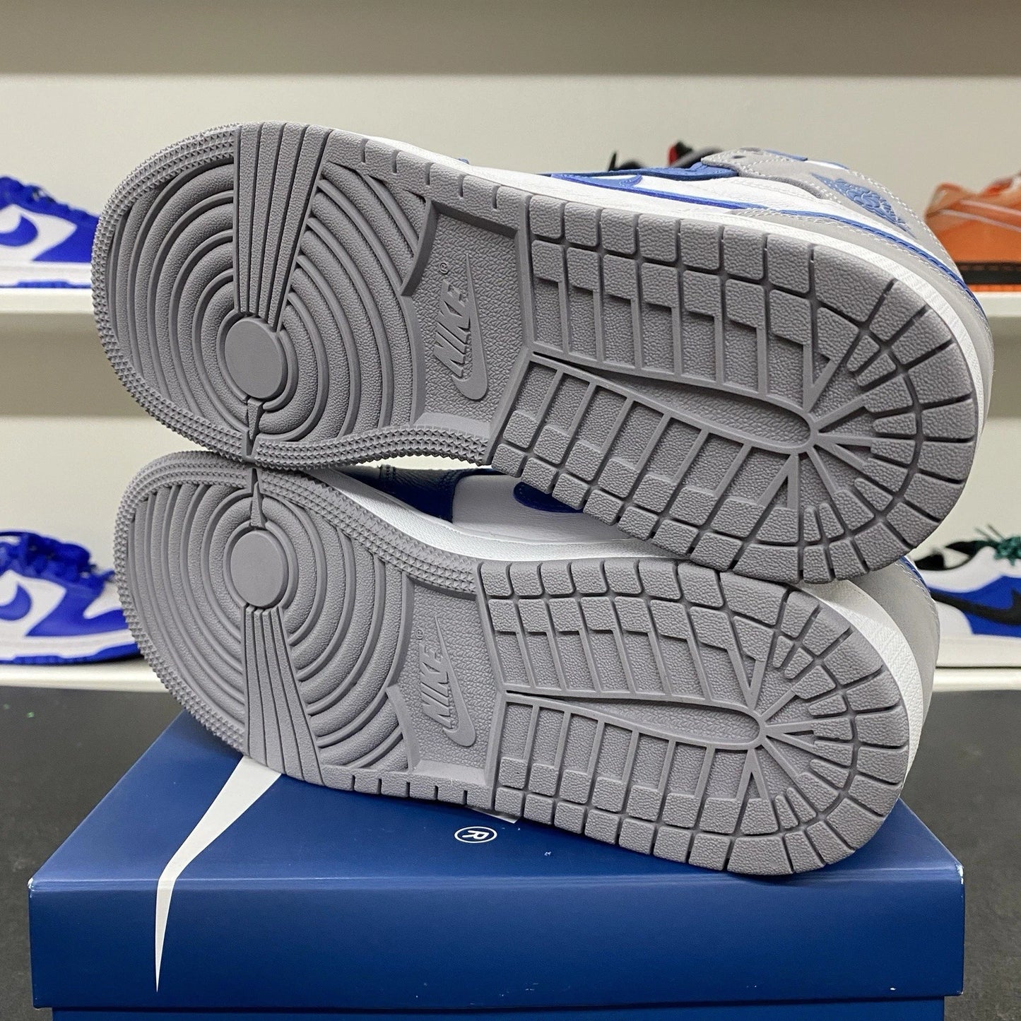 Air Jordan 1 Retro High OG True Blue/Cement Size 6.5Y (8 Women) FD1437 410
