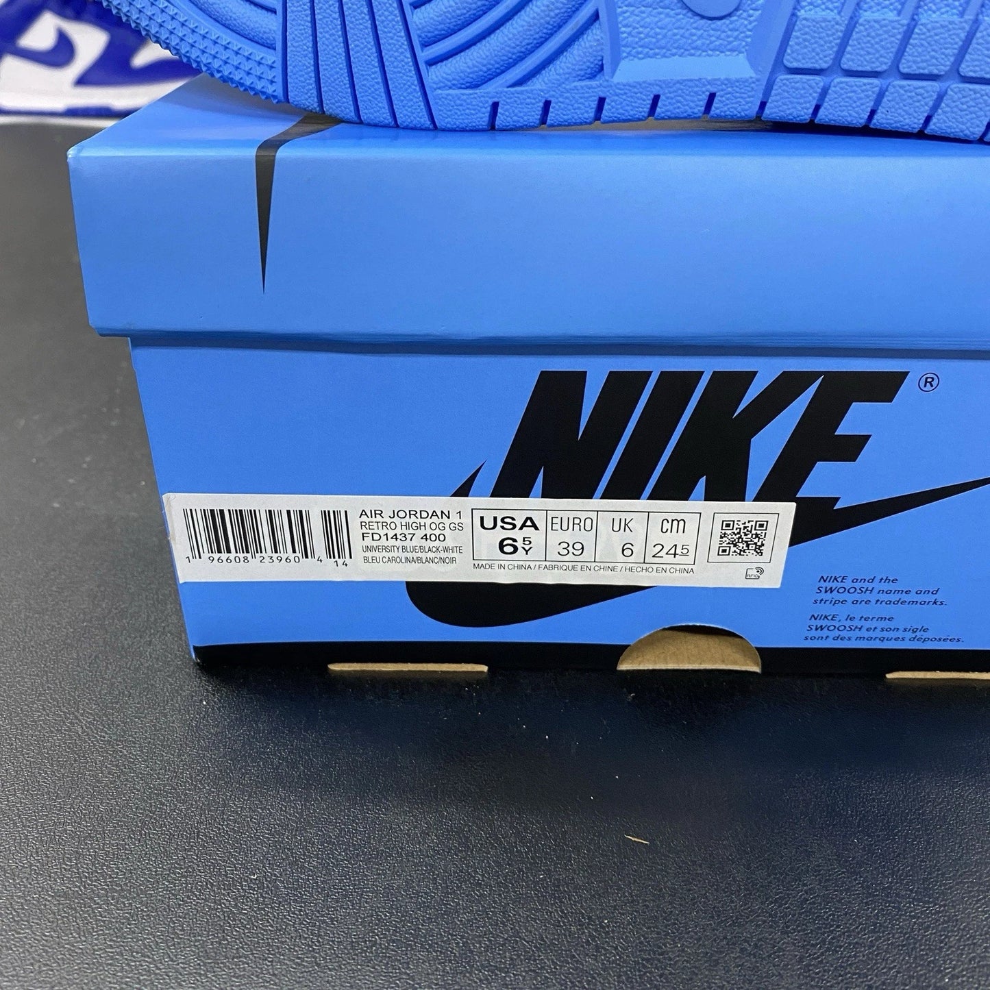 Air Jordan 1 Retro High OG ‘UNC Toe' Size 6.5Y (8 Women) FD1437 400 SHIPS NOW