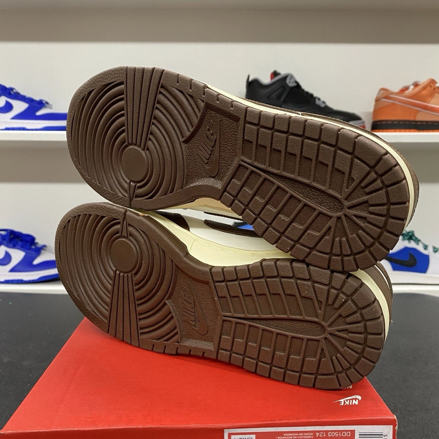 Nike Dunk Low Retro Cacao Wow Mocha Brown White DD1503-124 Women's Size 8