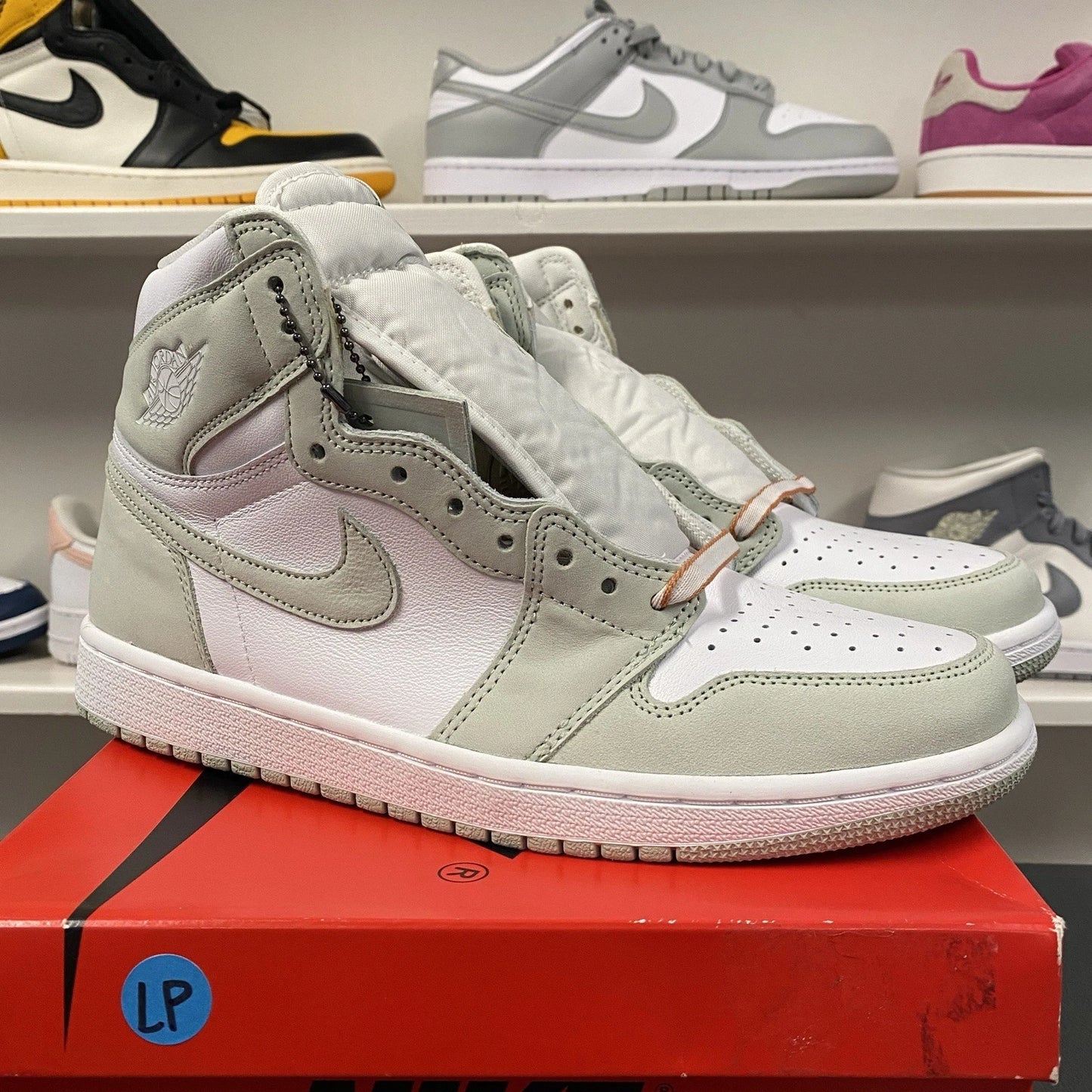 Air Jordan 1 Retro OG High Seafoam CD0461-002 Size 10.5W